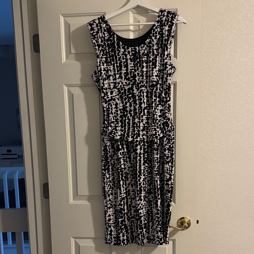 Nine West Black and White Midi Dress